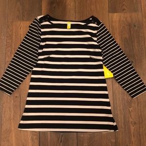 Women’s Lolë MEG Top, Never Worn, New W/ Tags